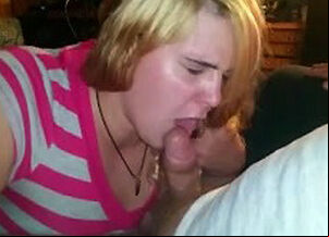 Deepthroat and swallow cum